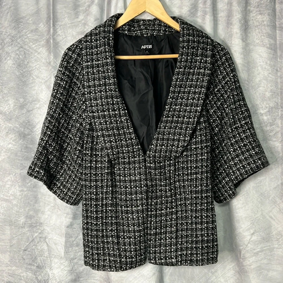 Apt. 9 Cropped Tweed Blazer Black, Grey and White - size Medium - Picture 7 of 14